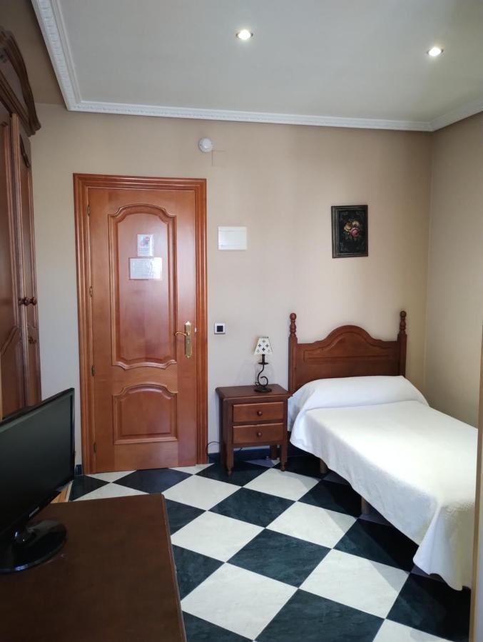 Hostal San Antonio Iscar Szoba fotó