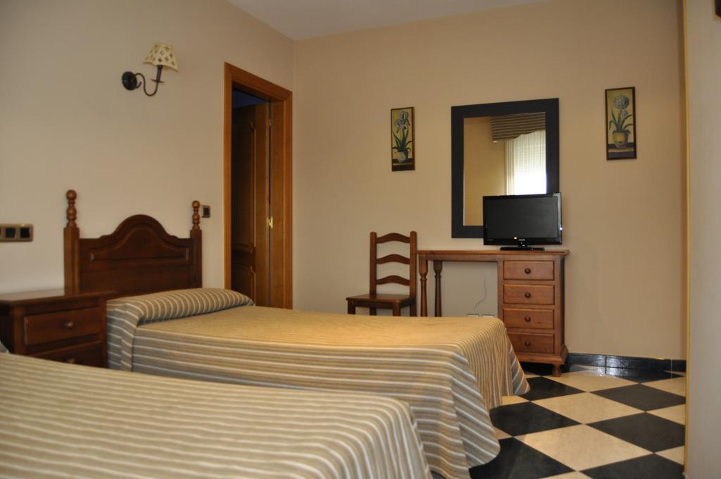 Hostal San Antonio Iscar Kültér fotó